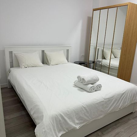 Catedral Apartment Bukurešť Exteriér fotografie