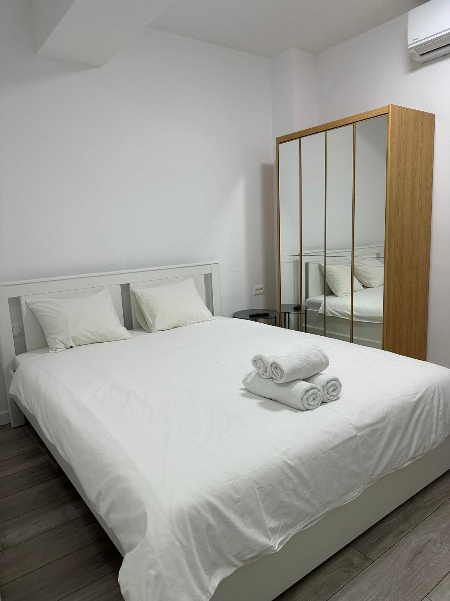 Catedral Apartment Bukurešť Exteriér fotografie